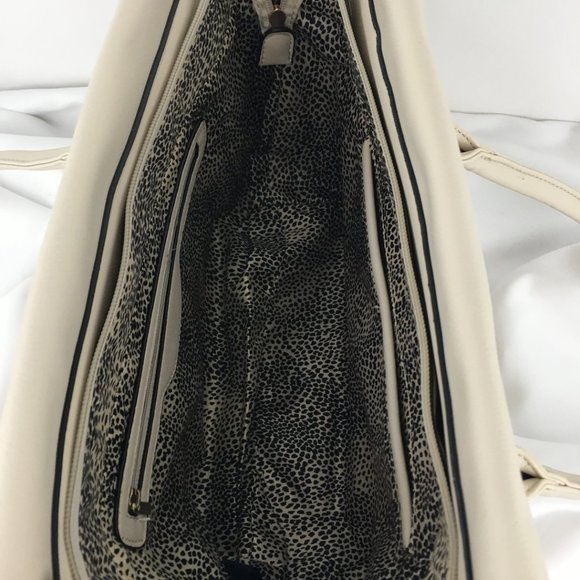 tote w/bonus medium satchel - Picture 4 of 13